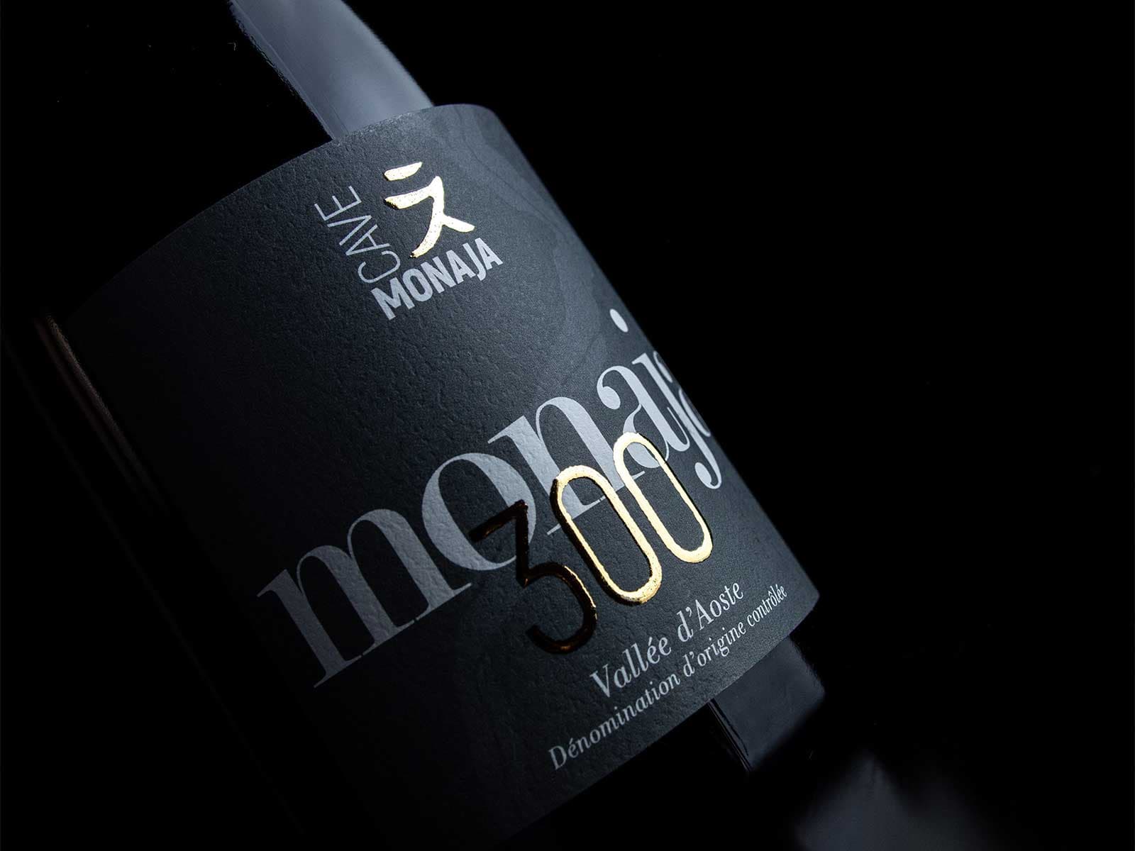 2_Monaja300
